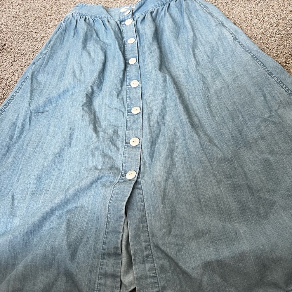 Madewell Light Blue Button-Front A-Line Denim Skirt - Picture 2 of 12